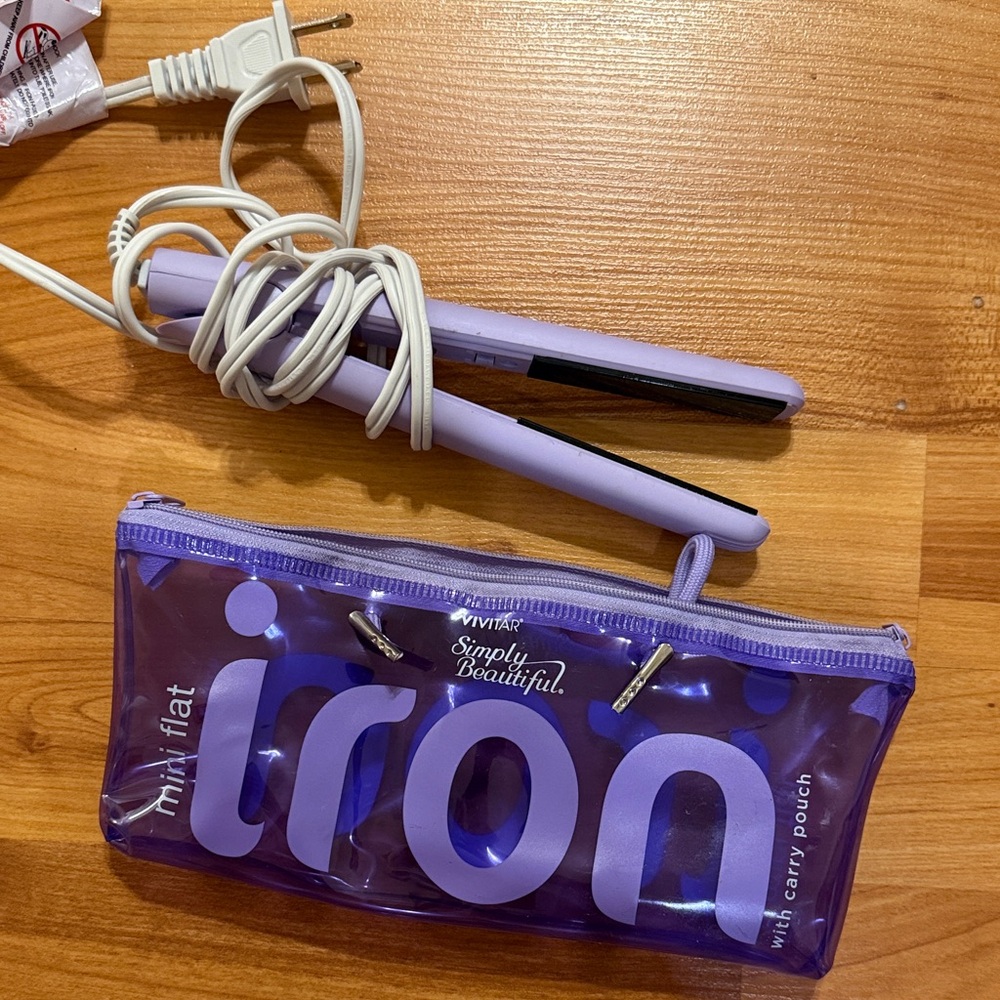 Mini Flat Iron - Picture 4 of 5